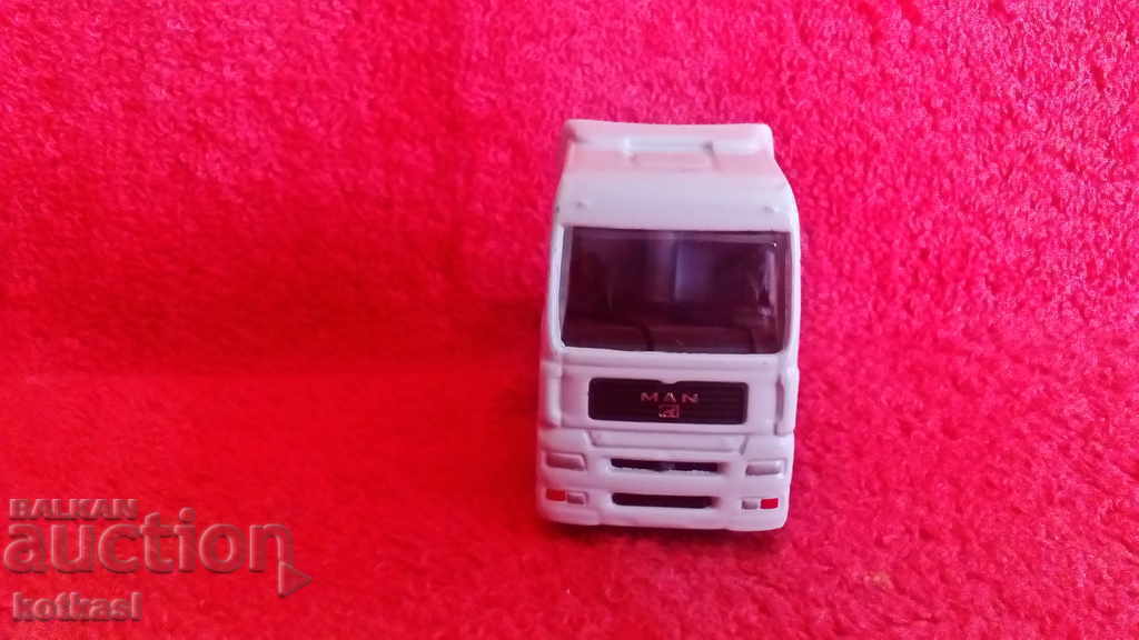 Old toy truck MAN metal plastic with price 6.50 BGN | € 3.32 Old toy truck MAN metal plastic with price 6.50 BGN | € 3.32