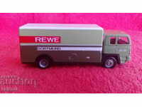 Стара играчка камион метал пластмаса Китай