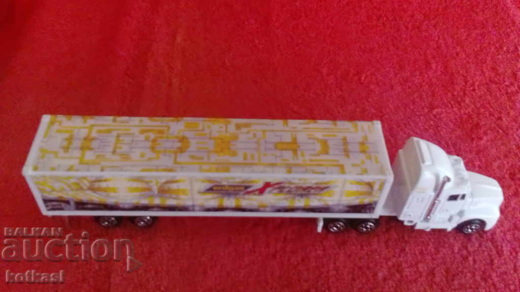 Old Toy Advertising Truck Tire Plastic Metal China with price 15.50 BGN | € 7.93 Old Toy Advertising Truck Tire Plastic Metal China with price 15.50 BGN | € 7.93