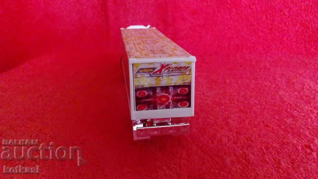 Old Toy Advertising Truck Tire Plastic Metal China - 5 Old Toy Advertising Truck Tire Plastic Metal China - 5