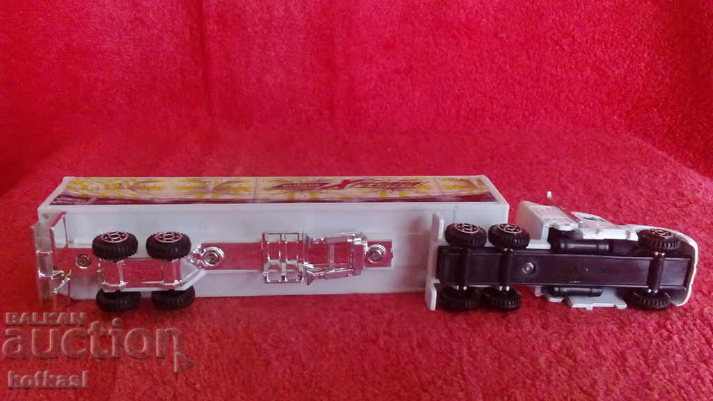 Old Toy Advertising Truck Tire Plastic Metal China - 6 Old Toy Advertising Truck Tire Plastic Metal China - 6