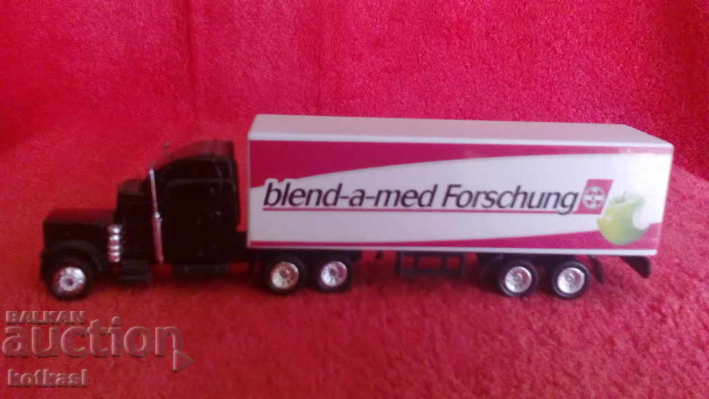 Παράδοση Παλιό παιχνίδι διαφημιστικό ελαστικό φορτηγών μεταλλικό πλαστικό Κίνα Παράδοση Παλιό παιχνίδι διαφημιστικό ελαστικό φορτηγών μεταλλικό πλαστικό Κίνα