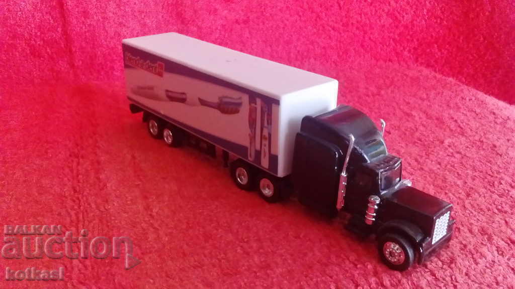 Old Toy Advertising Truck Tire Metal Plastic China - 7 Old Toy Advertising Truck Tire Metal Plastic China - 7