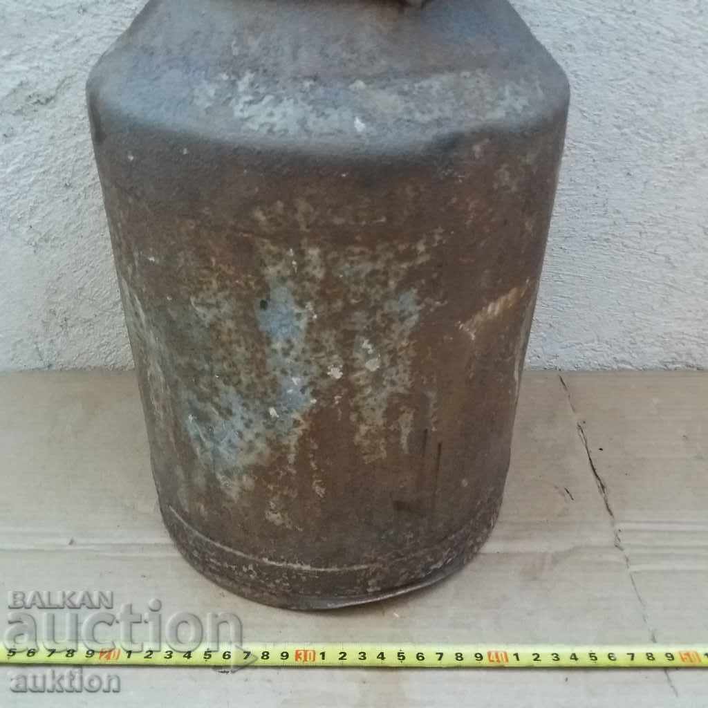 ВЪЗРОЖДЕНСКИ МЕТАЛЕН ГЮМ ЗА МЛЯКО - 10 ЛИТРА РЯДЪК - 5 ВЪЗРОЖДЕНСКИ МЕТАЛЕН ГЮМ ЗА МЛЯКО - 10 ЛИТРА РЯДЪК - 5