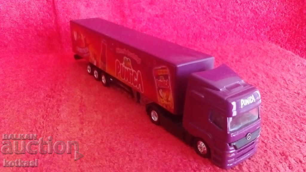 Old Toy Advertising Truck Tire Metal Plastic China - 7 Old Toy Advertising Truck Tire Metal Plastic China - 7