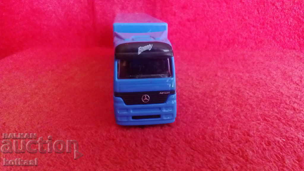 Auction Old Toy Advertising Truck Tire Metal Plastic China Auction Old Toy Advertising Truck Tire Metal Plastic China