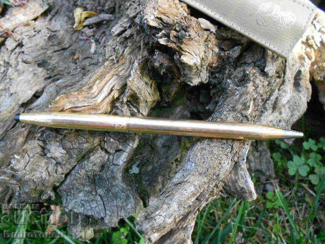 Auction  Gold pen CROSS 14K