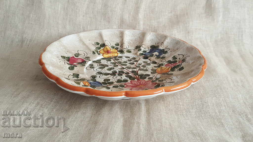 Παλιό ιταλικό μπολ με φρούτα "DERUTA" με τιμή 80.00 BGN | € 40.90