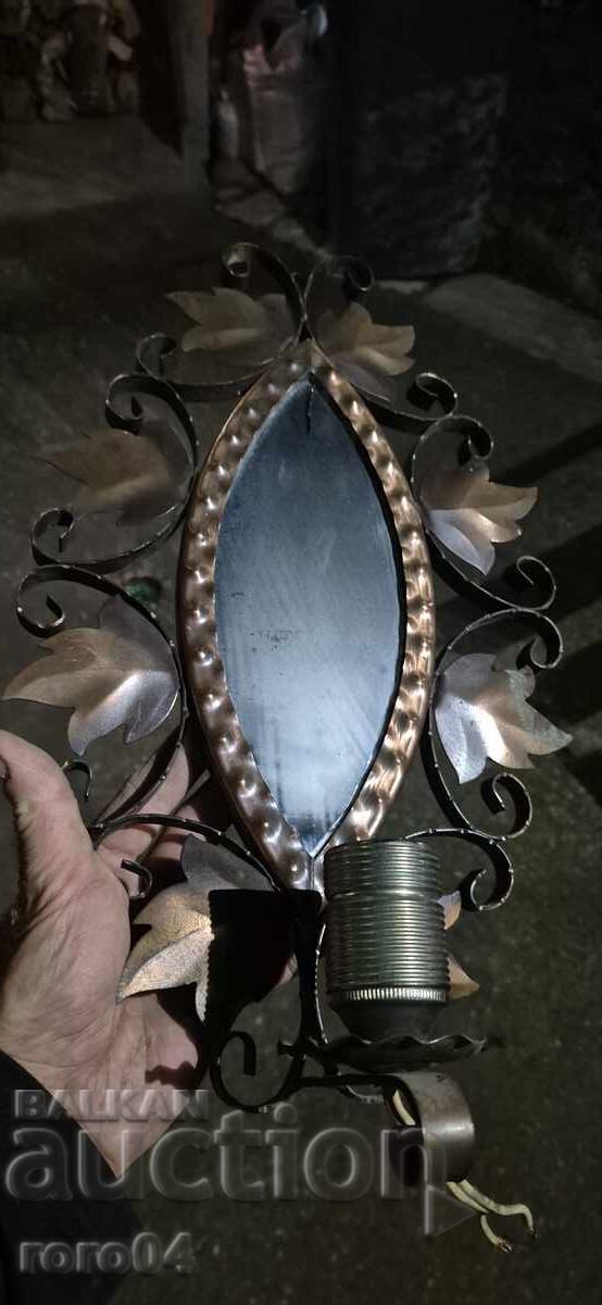 Delivery of MIRROR - LAMP - LAMP - APPLICATION