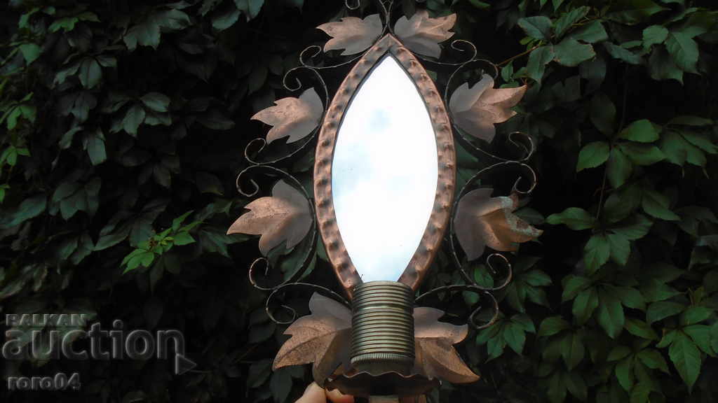 MIRROR - LAMP - LAMP - APPLICATION