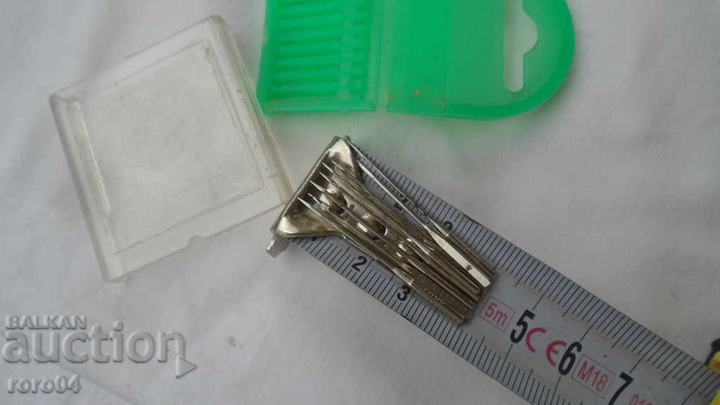 Delivery of SEWING MACHINE NEEDLES Delivery of SEWING MACHINE NEEDLES