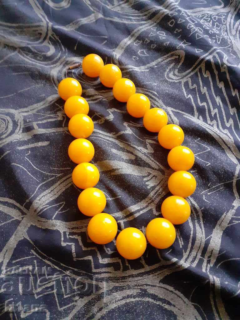 Παλιό κολιέ Παλιό κολιέ