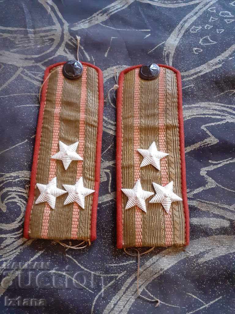 Old epaulettes colonel Old epaulettes colonel