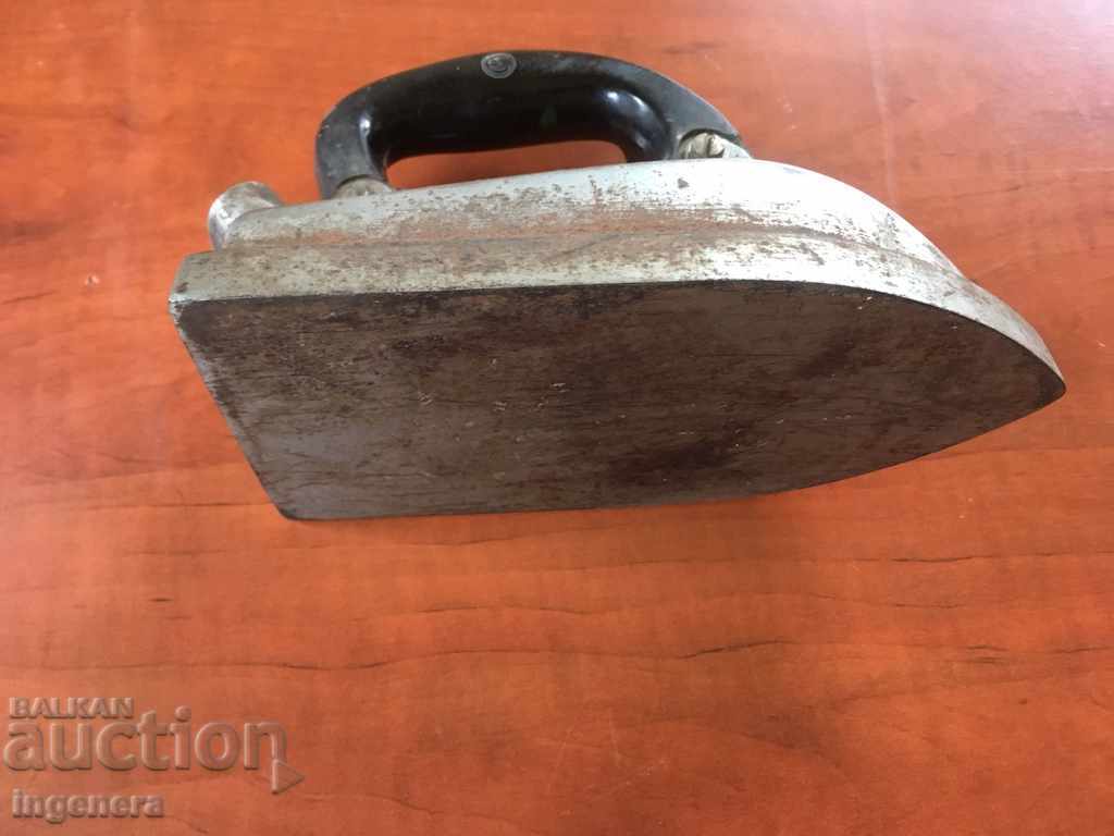 IRON OLD COLLECTOR - 6