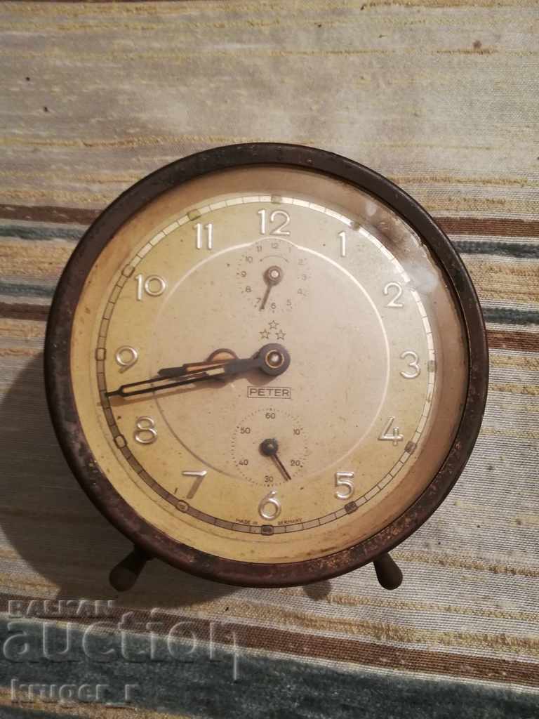 Γερμανικό ξυπνητήρι PETER με τιμή 20.00 BGN | € 10.23 Γερμανικό ξυπνητήρι PETER με τιμή 20.00 BGN | € 10.23