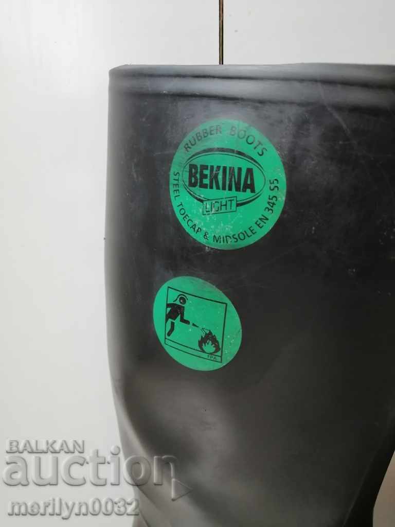 Livrarea Cizme de cauciuc de marcă Livrarea Cizme de cauciuc de marcă