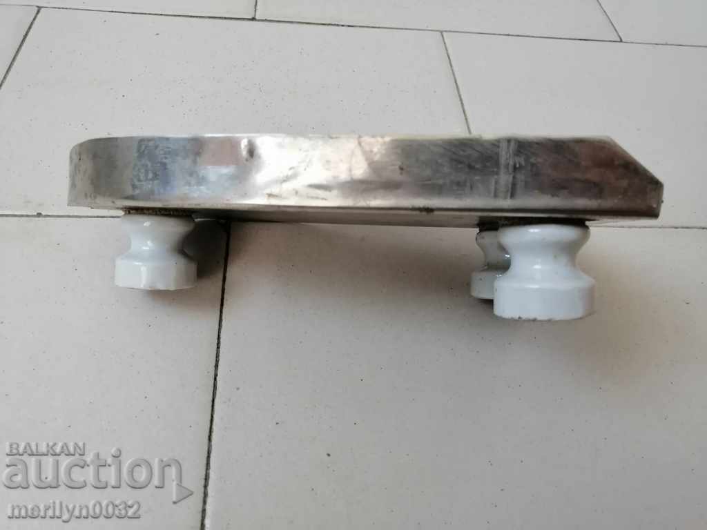 Iron holder RARE with price 39.00 BGN | € 19.94