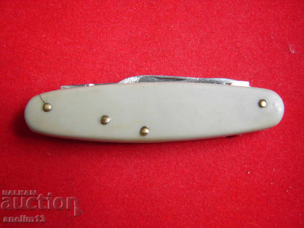 ΕΝΑ ΠΑΛΙΟ ΜΑΧΑΙΡΙ ΤΣΕΠΗΣ με τιμή € 10.00 | 19.56 BGN