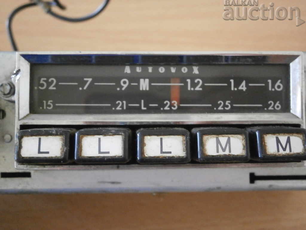 receptor radio auto vintage retro AutovoX cu preț 31.00 BGN | € 15.85 receptor radio auto vintage retro AutovoX cu preț 31.00 BGN | € 15.85