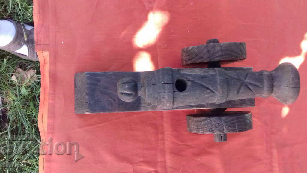 An ancient copy of a wooden top - 6