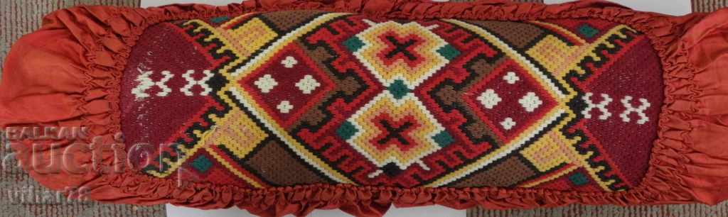 Auction large pillow full of straw Auction large pillow full of straw