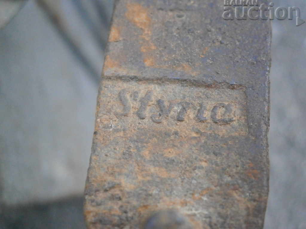 Auction marked antique hair Auction marked antique hair