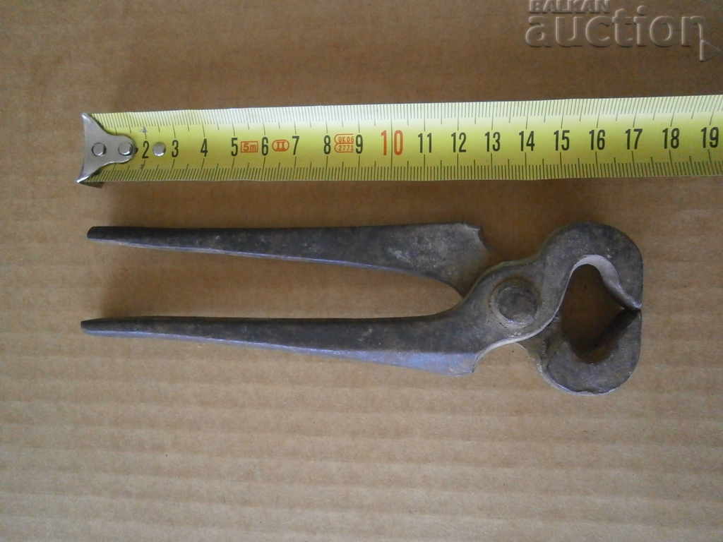 old pliers - 6 old pliers - 6