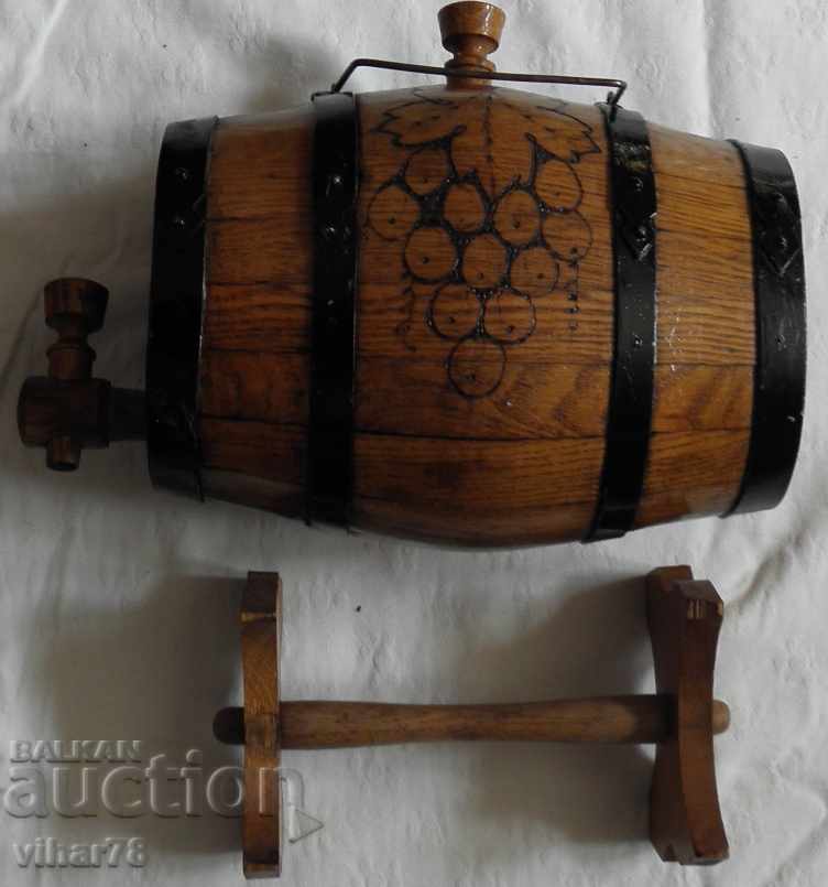 Ξύλινο βαρελάκι Ξύλινο βαρελάκι