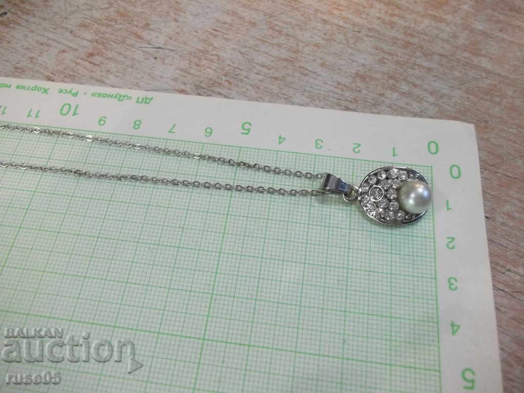 Delivery of Chain with pendant - 1 Delivery of Chain with pendant - 1