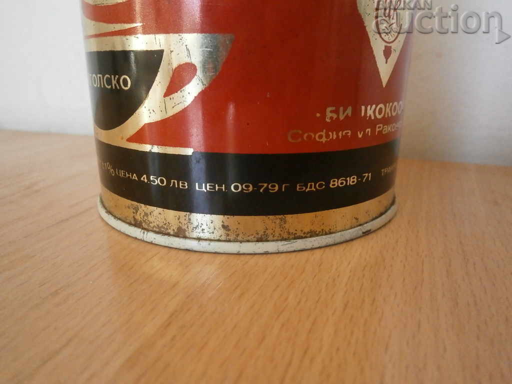 Delivery of vintage retro metal coffee box