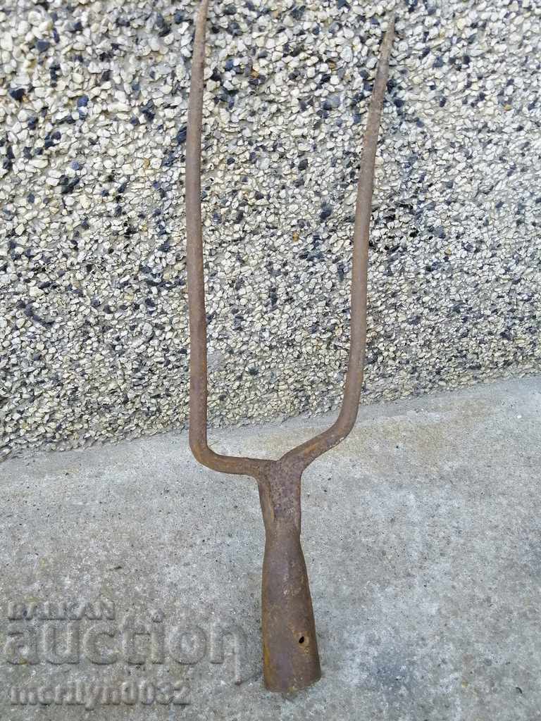 Livrarea Dinte dublă, recoltă de sfeclă, fier forjat Livrarea Dinte dublă, recoltă de sfeclă, fier forjat