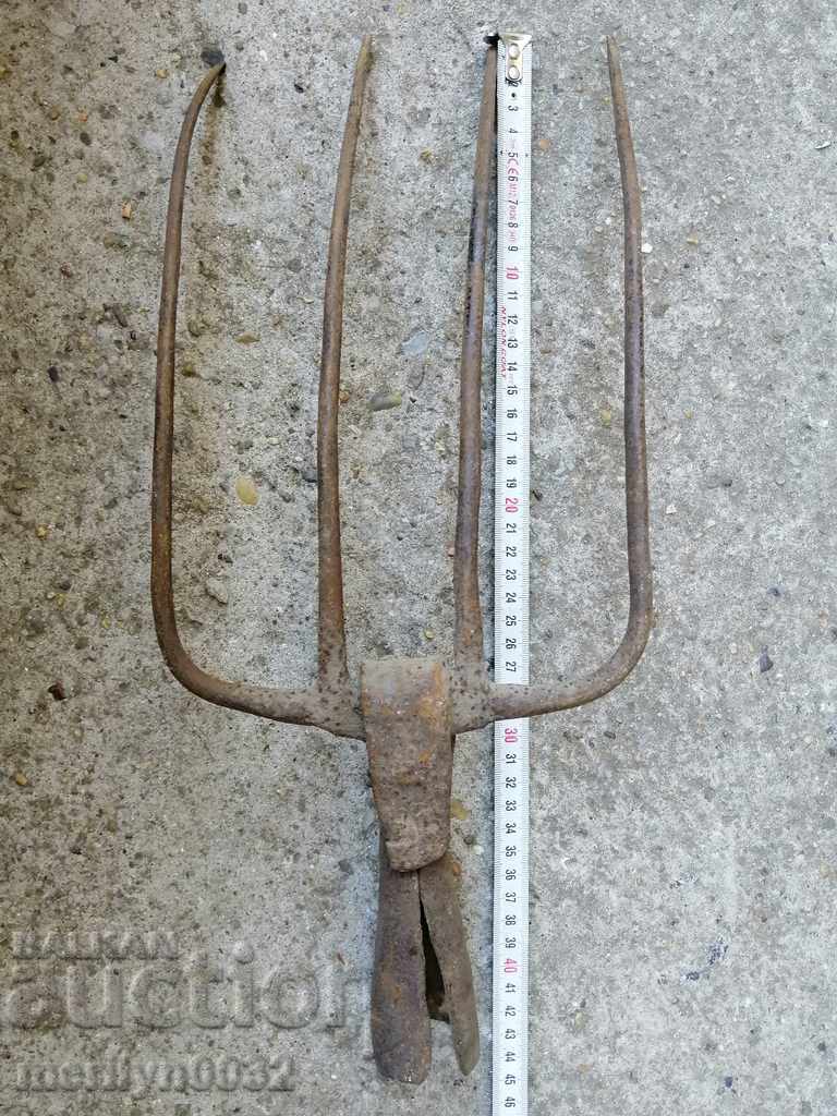 Old wrought iron hay villa - 6 Old wrought iron hay villa - 6