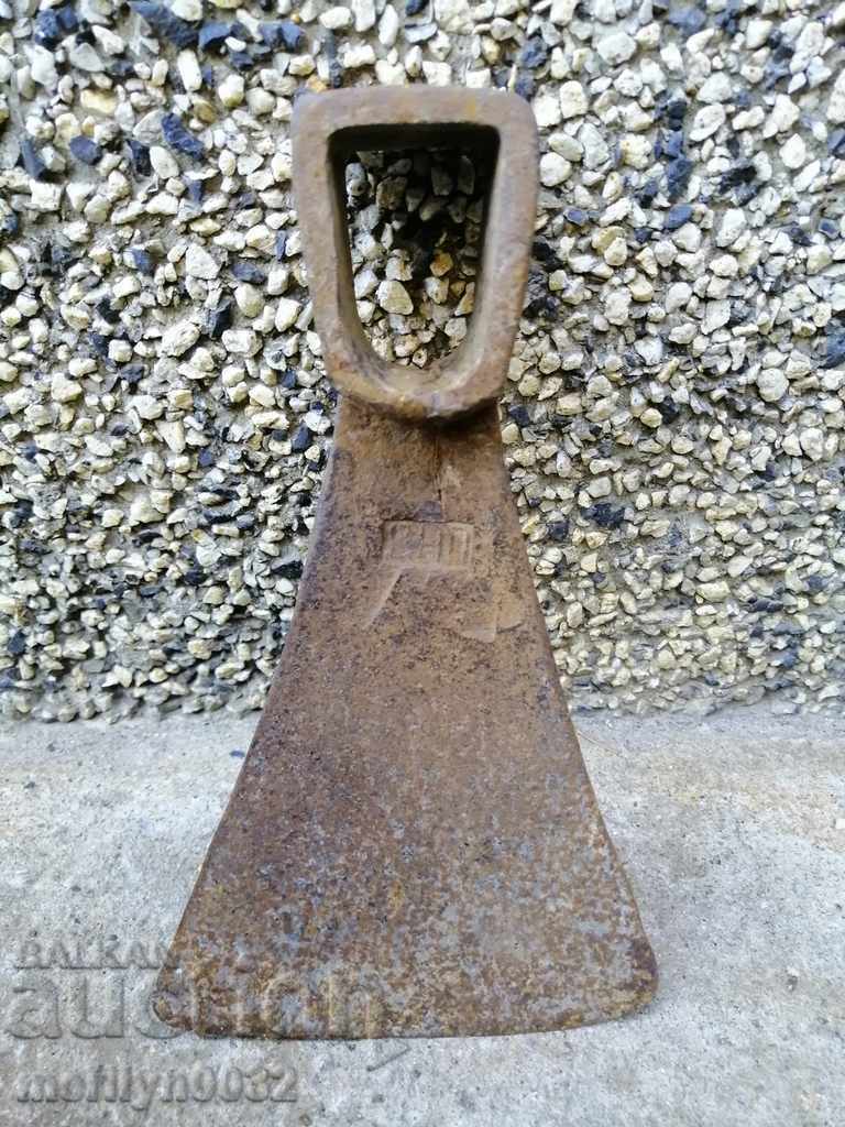 Forged chap, hoe, agricultural instrument, wrought iron with price 38.00 BGN | € 19.43
