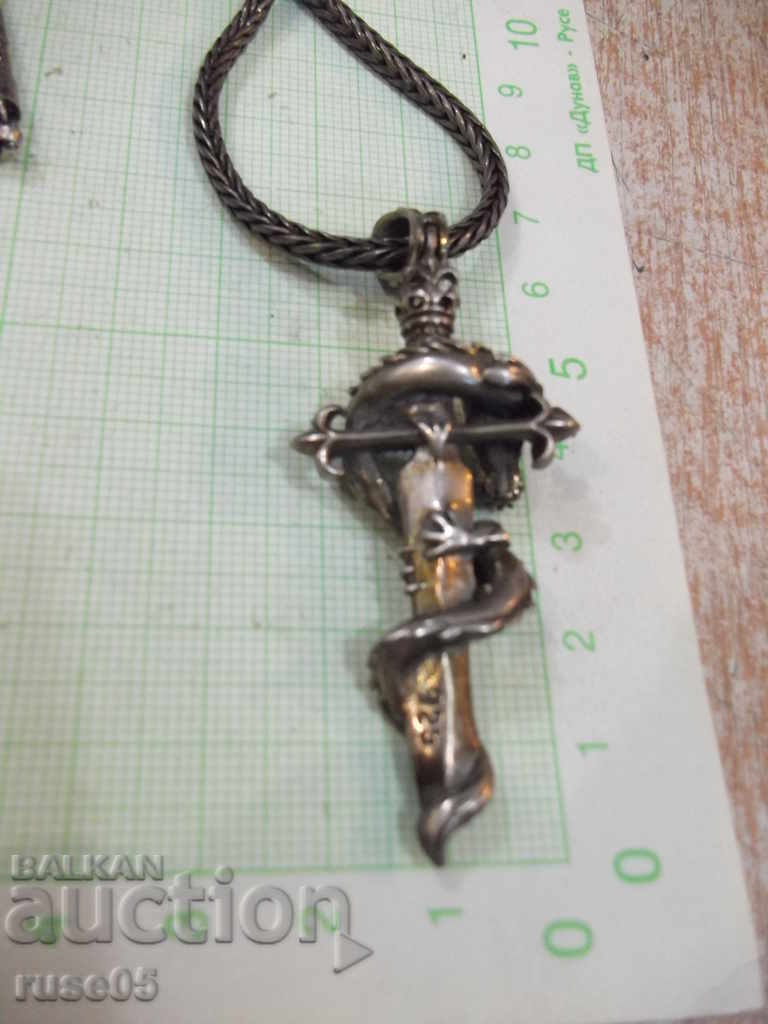 Pendant "Dragon around a cross" with a silver chain - 53.42 g. - 6 Pendant "Dragon around a cross" with a silver chain - 53.42 g. - 6