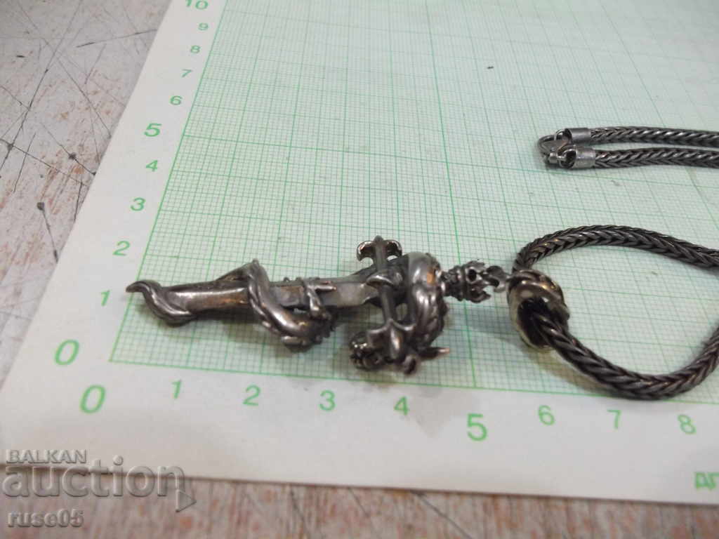 Pendant "Dragon around a cross" with a silver chain - 53.42 g. - 7 Pendant "Dragon around a cross" with a silver chain - 53.42 g. - 7