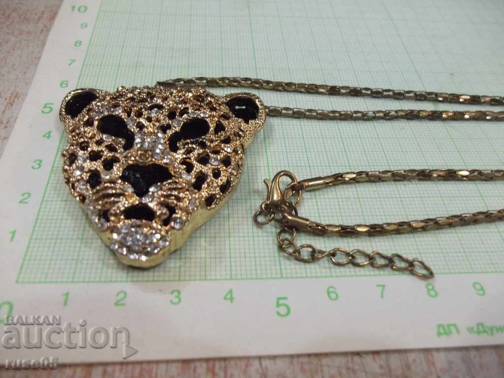 Auction Jaguar head pendant with chain Auction Jaguar head pendant with chain