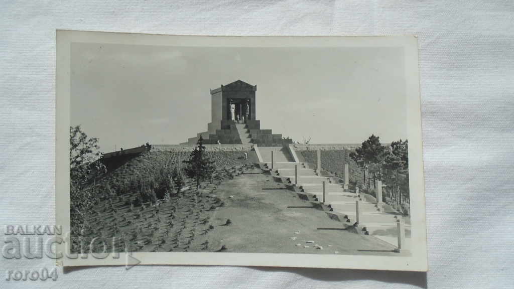 AVALA - MONUMENTUL REGEI ALEXANDER I - 7
