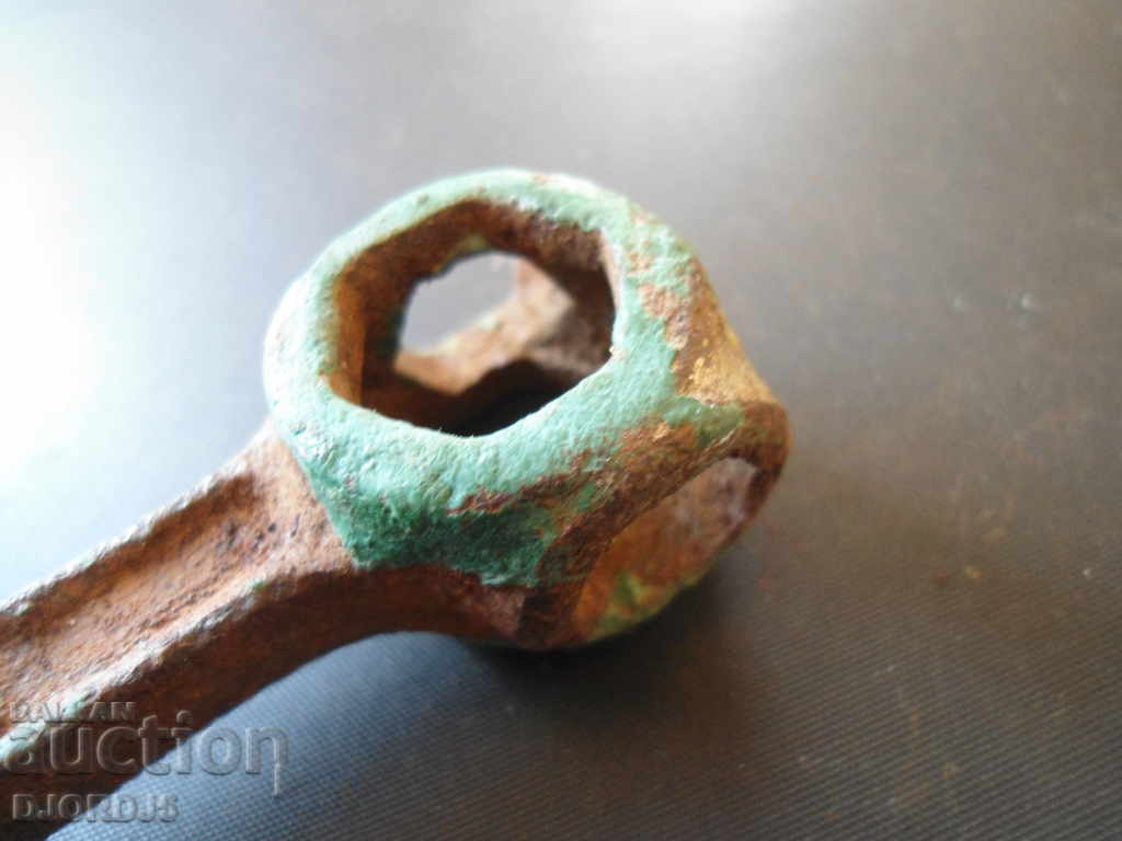 Livrarea Cheie universală veche, hex Livrarea Cheie universală veche, hex