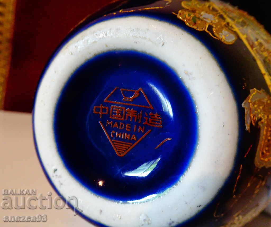 Vase Chinese porcelain, gold, cobalt, geisha, phoenix. - 6 Vase Chinese porcelain, gold, cobalt, geisha, phoenix. - 6