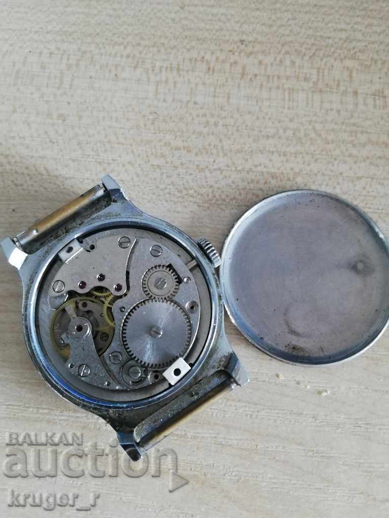 Delivery of Pobeda watch