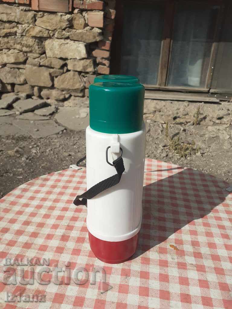 An old thermos with price 38.00 BGN | € 19.43
