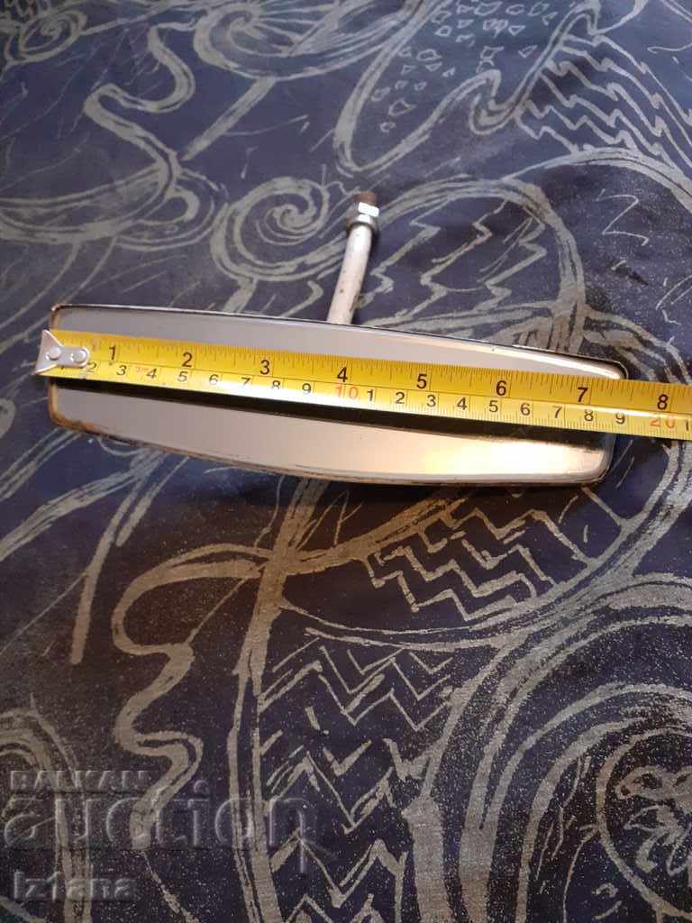 Παλιός καθρέφτης αυτοκινήτου με τιμή 20.00 BGN | € 10.23