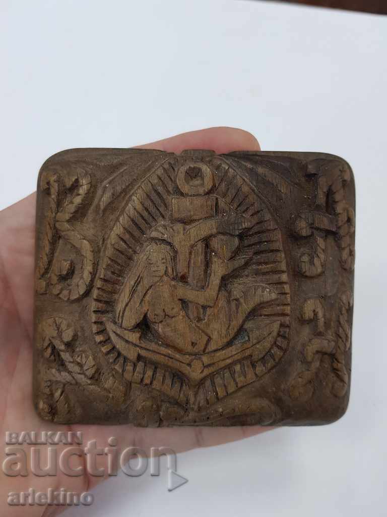 Delivery of Handmade wooden sea buckle with mermaid Delivery of Handmade wooden sea buckle with mermaid