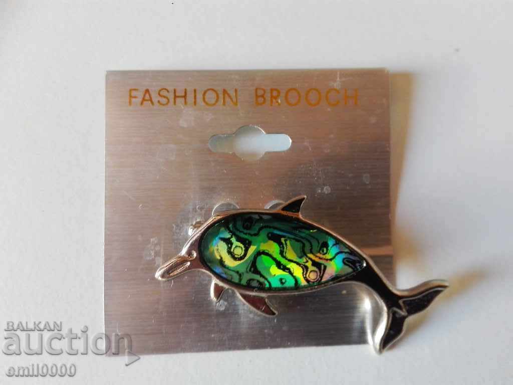 Beautiful brooch - 2. with price 4.99 BGN | € 2.55 Beautiful brooch - 2. with price 4.99 BGN | € 2.55
