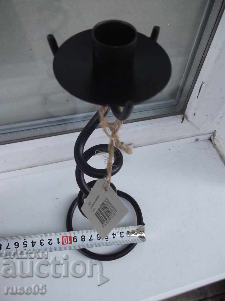 Свещник метален за една свещ - 6 Свещник метален за една свещ - 6