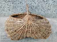 Стара плетена кошница, дървения, кош, панер