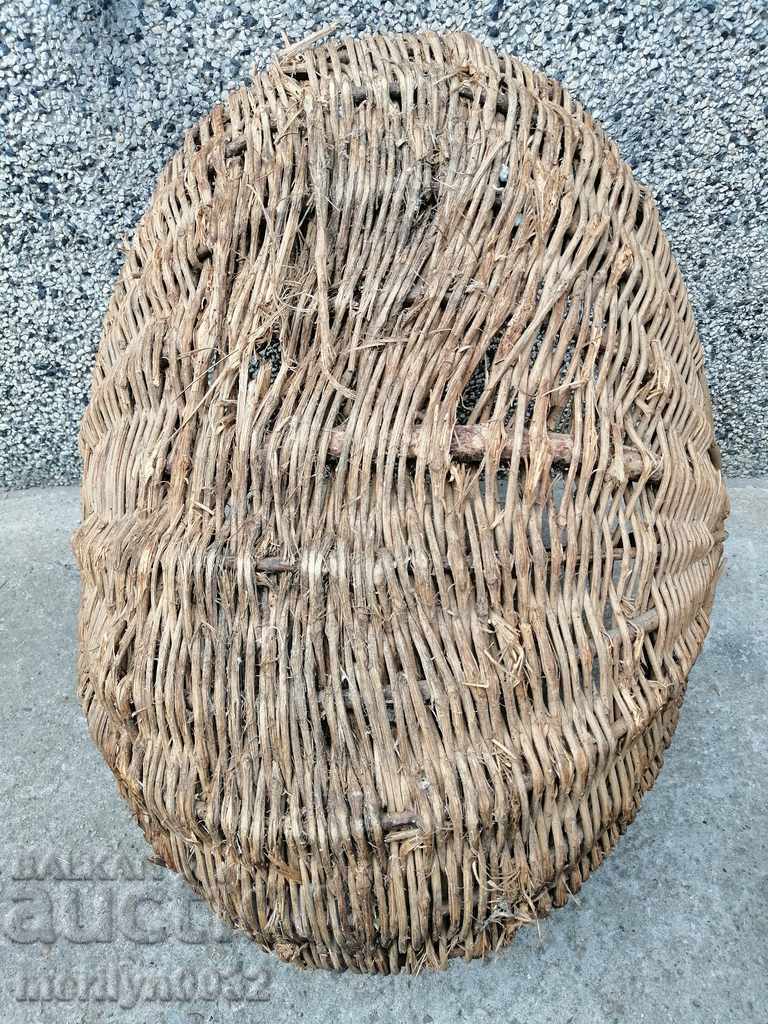 Old wicker basket, wooden, basket, paneer - 5 Old wicker basket, wooden, basket, paneer - 5