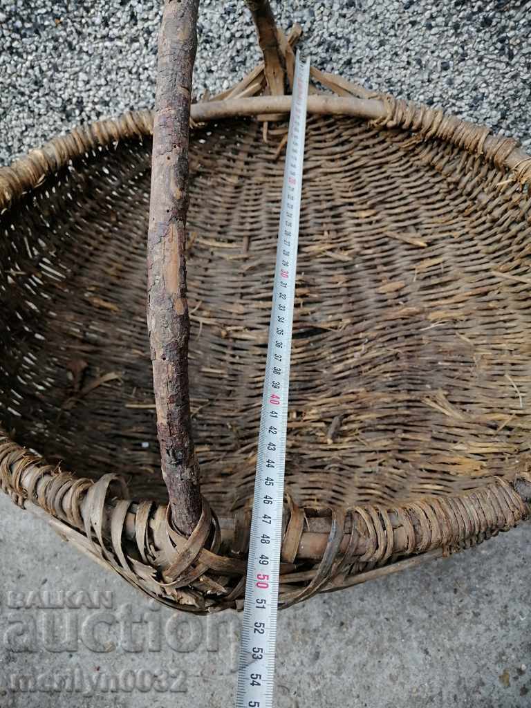 Old wicker basket, wooden, basket, paneer - 7 Old wicker basket, wooden, basket, paneer - 7
