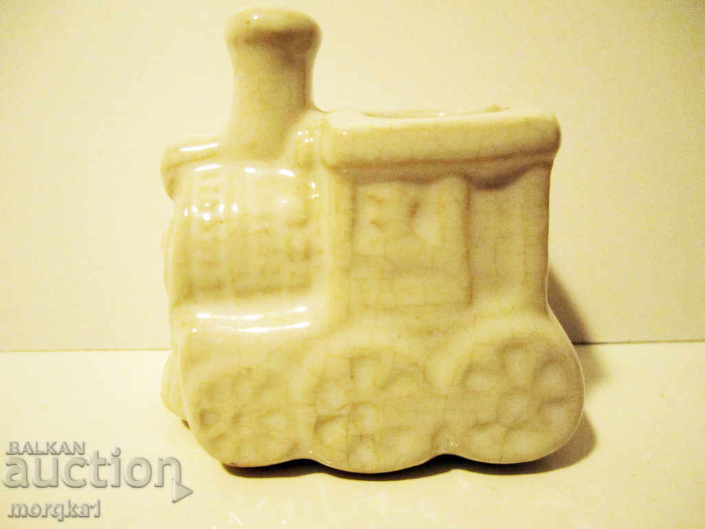 Porcelain, porcelain train, train, locomotive, figurine, figure