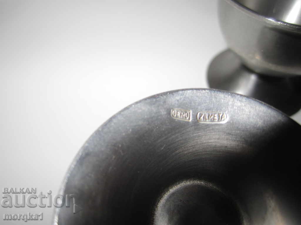 Аукцион Холандски стойки за яйца на марката Gero Zilmeta,Геро Зилмет Аукцион Холандски стойки за яйца на марката Gero Zilmeta,Геро Зилмет